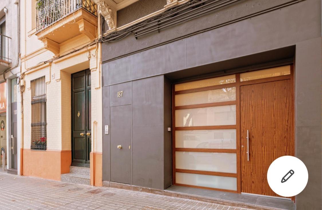 Loft En Badalona Centro Apartment Luaran gambar