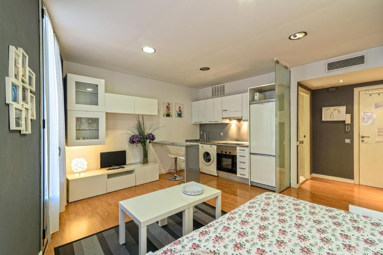 Loft En Badalona Centro Apartment Luaran gambar