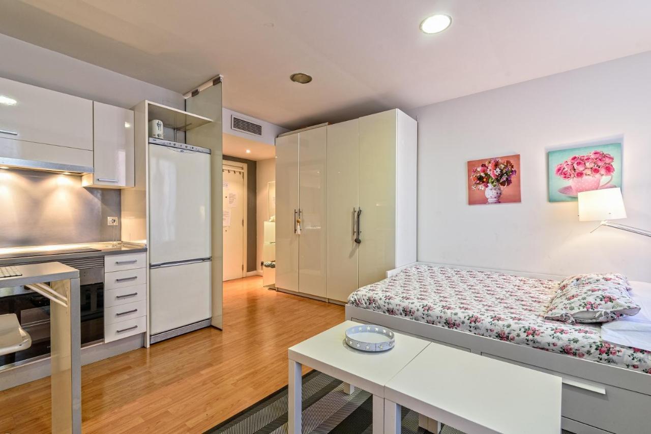 Loft En Badalona Centro Apartment Luaran gambar